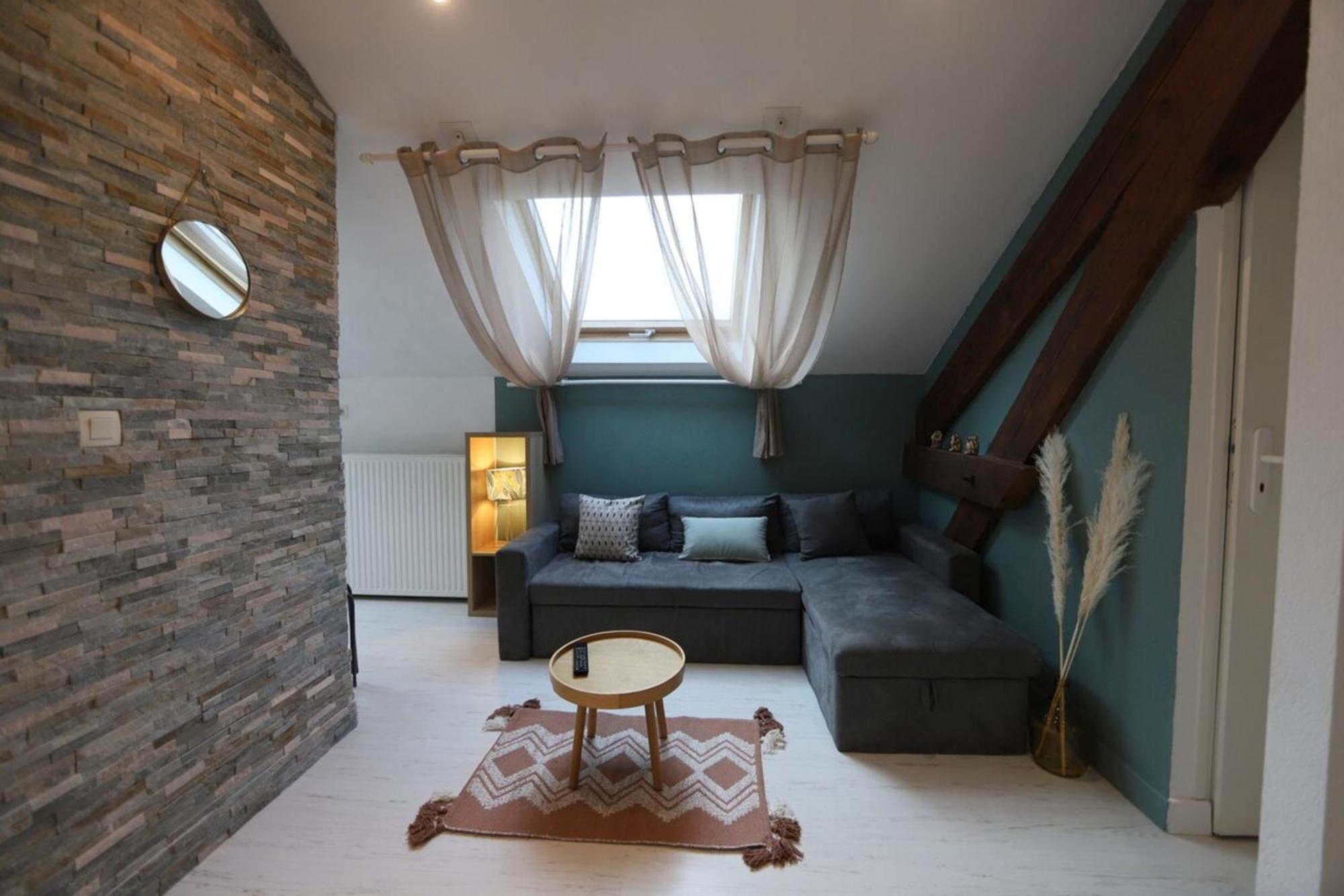Appartement Le p'tit chez soi - cocon sous les toits à Annecy Extérieur photo